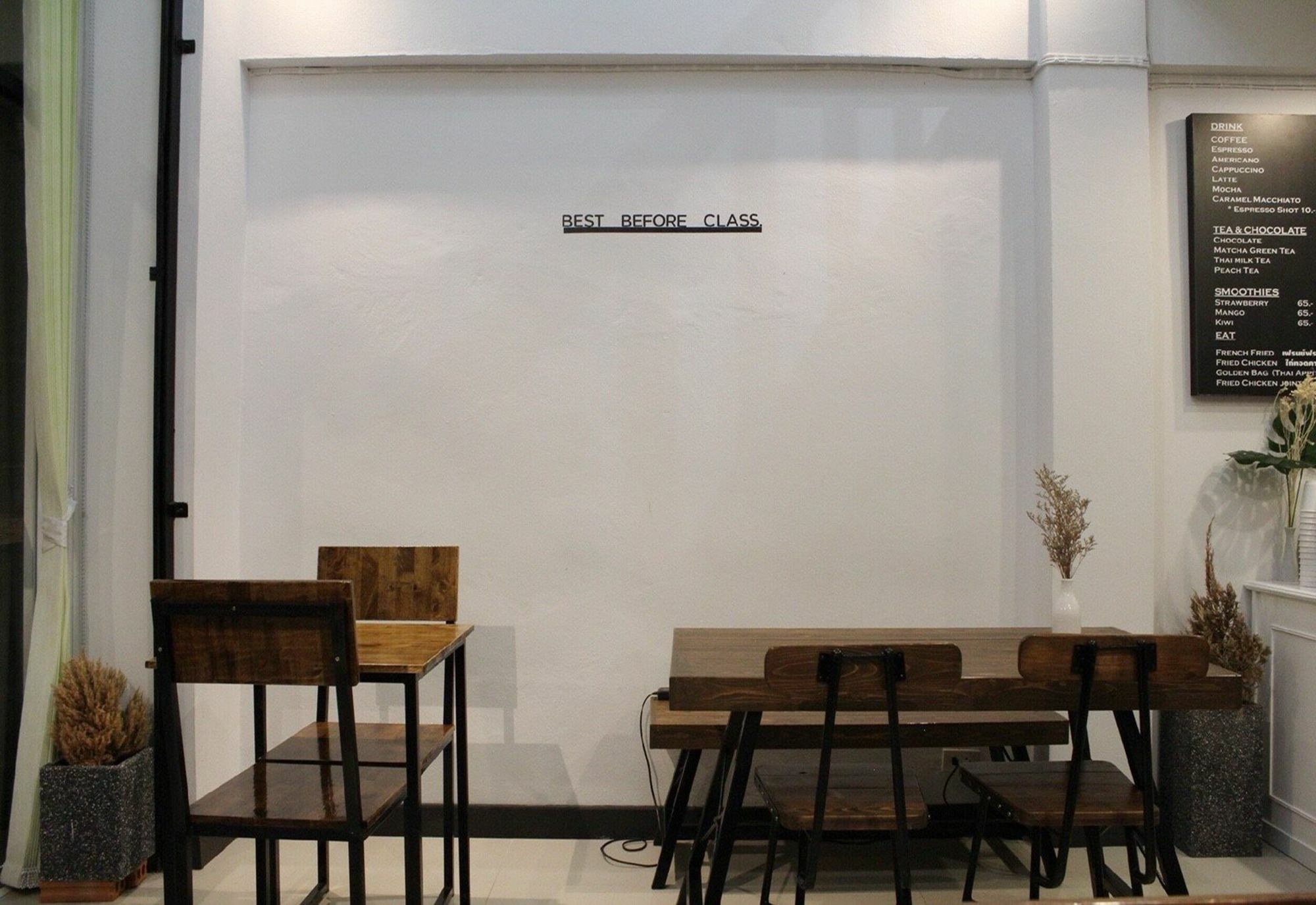 The Most Coffee & Guesthouse Chiang Mai Dış mekan fotoğraf